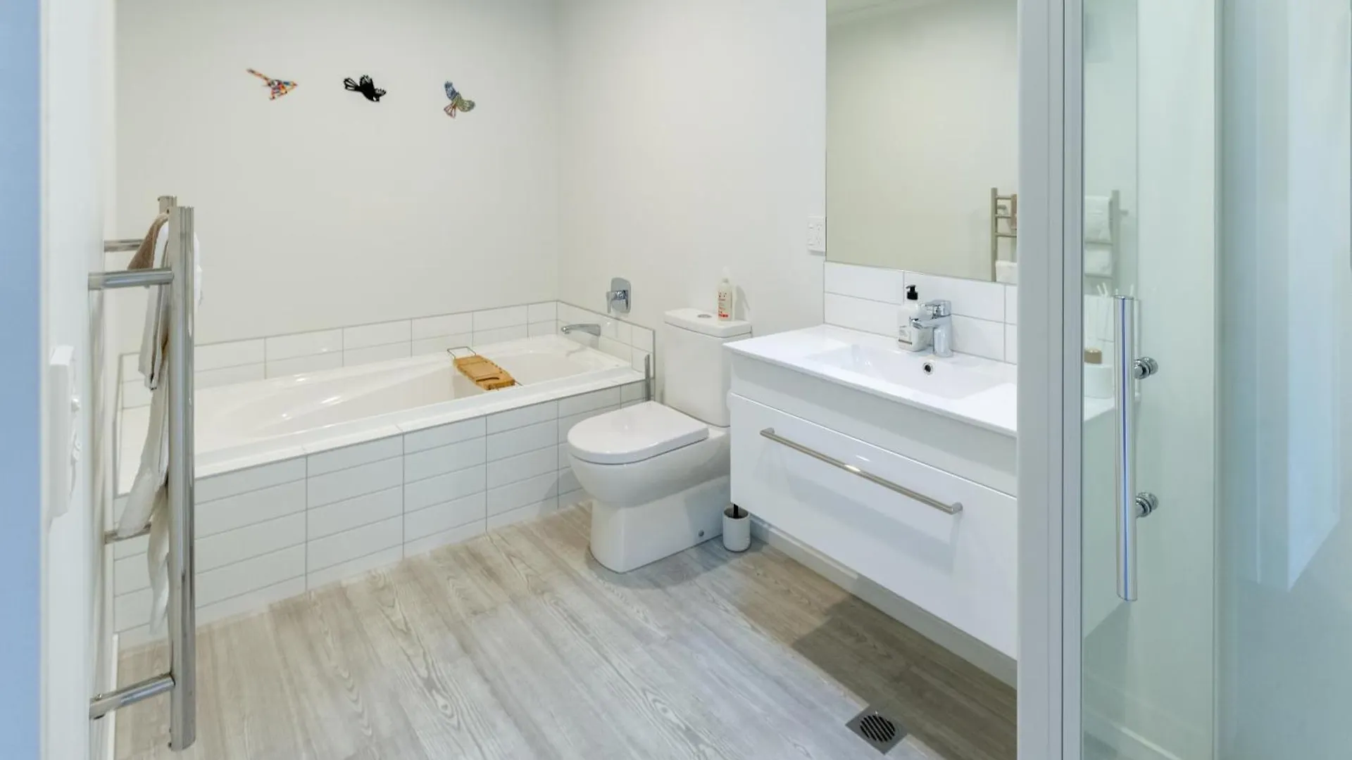 Bath & Beyond, Tippet Place With Garage Sleeps 8 Крайстчёрч 0*,